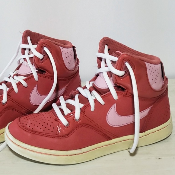 Nike Women's Court Tranxition. Size 7 - Picture 1 of 5